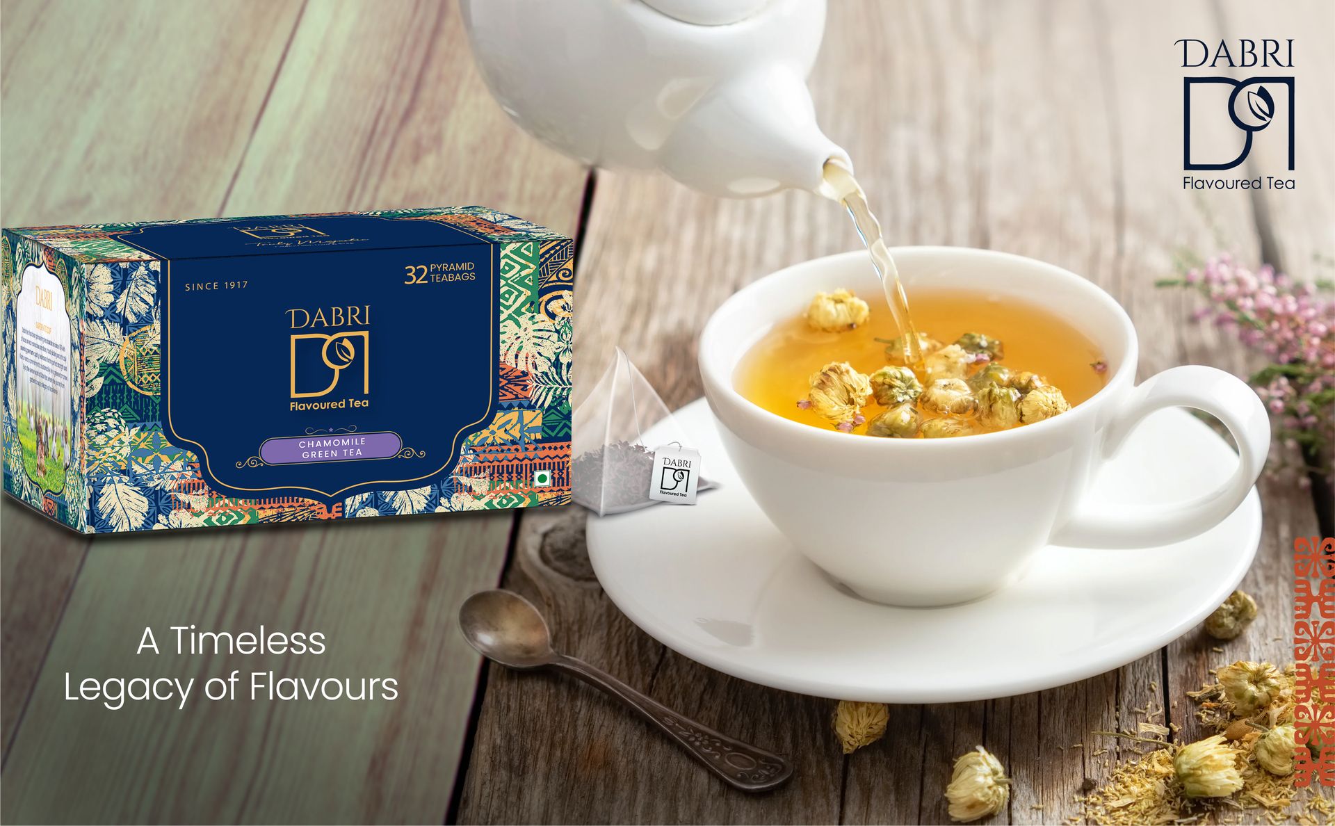 Dabri Chamomile Green Tea 32 Pyramid Dip Tea Bags | Natural Whole Leaf & Chamomile Flowers | Relieves Menstrual Cramps & Stress | Aids Sleep & Digestion | Supports Glowing Skin & Strong Hair