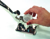 die-cast-metal-pill-crusher-5.jpg