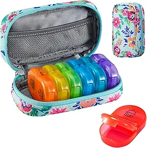 Serfeymi Weekly Travel Pill Organizer 2 mal ein Tag AM Upgrade Regenbogen Pille Box 7 Tag mit tragbaren Reißverschluss PU Leder Pille Fall, Medizin Organizer für Pillen, Vitamine, Fischöle - Green-01